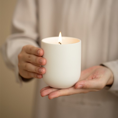 Small Size 220G Home Decoration Valentine's Day Durable ODM & OEM Ceramic White Matt Finished Candle Jar Scented Candle